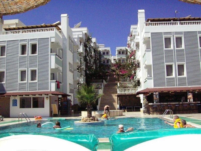 Sunpoint Family Hotel Bodrum Exterior photo